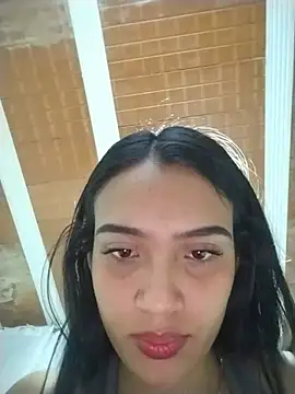 Snapshot of cynliu chatting on 06-05-26, 12:39 cynliu online show from 06-05-26, 12:39