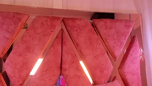 shantal cooper  online show from 03-11-26, 11:49