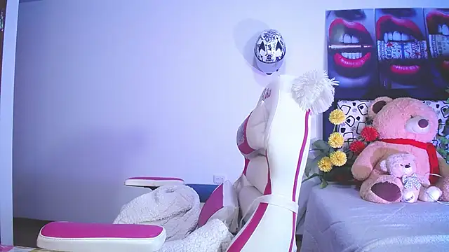 lika little0 online show from 06-19-26, 11:08