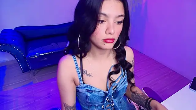 Maddie T18 online show from 04-08-26, 11:32