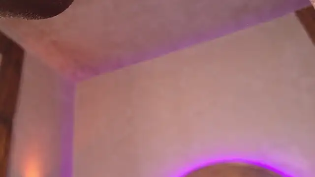 mollyjackson  online show from 07-22-26, 10:45