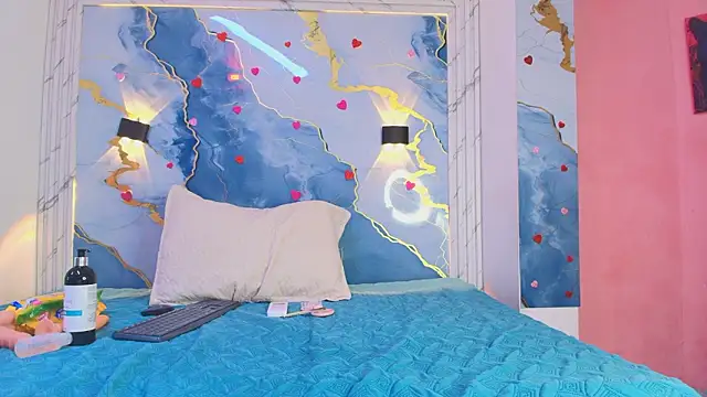 crystal love08 online show from 03-09-26, 07:18