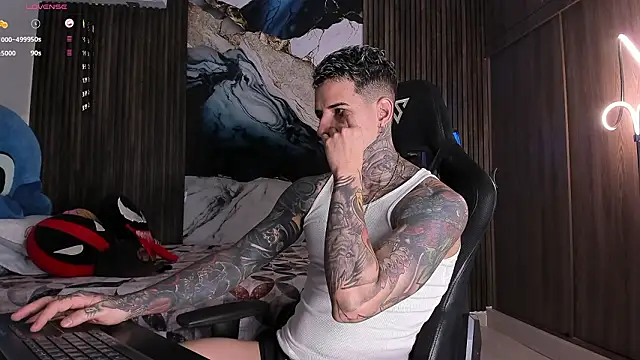 trisstann  online show from 03-10-26, 04:45