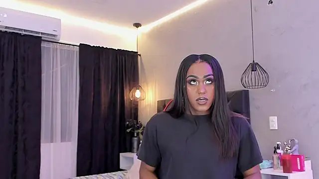 naomi  blair online show from 06-30-26, 03:29