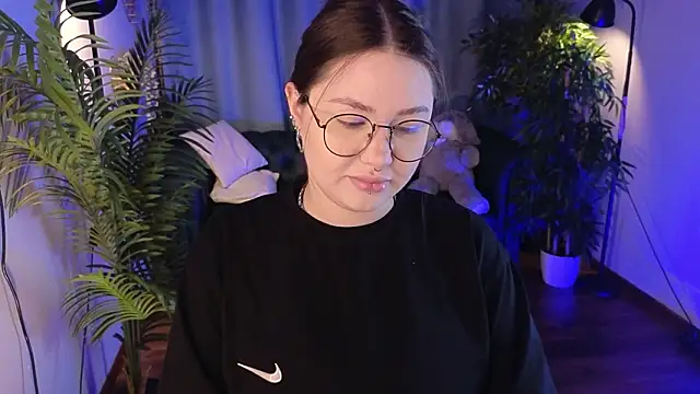 vanessaparadiza online show from 02-12-26, 01:50