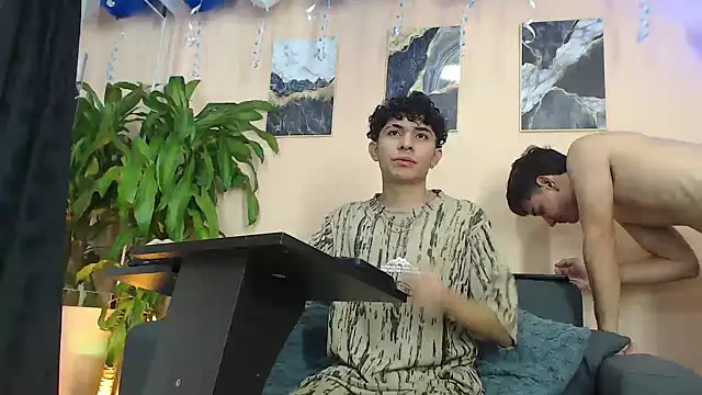 DesiresOfOlympus  online show from 03-09-26, 07:51