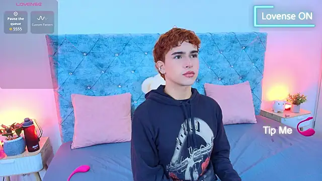 Snapshot of ryan_onFire chatting on 03-06-26, 11:28 ryan onFire online show from 03-06-26, 11:28