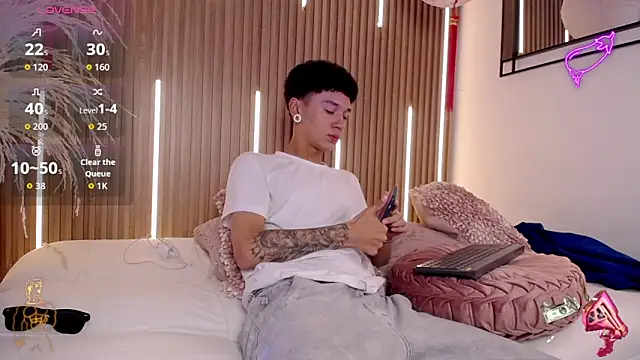 David Banks  online show from 03-09-26, 12:20