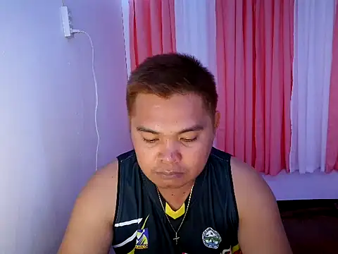 Snapshot of bigloadfox chatting on 04-02-26, 01:53 bigloadfox online show from 04-02-26, 01:53