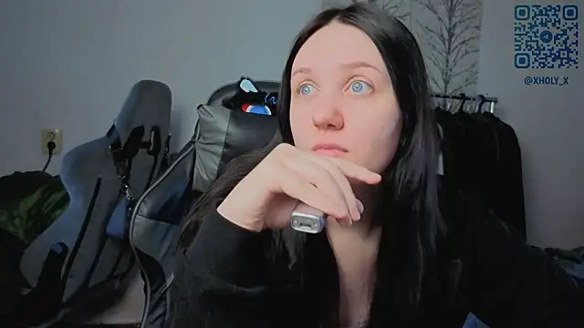 Holy Kveta online show from 04-22-26, 02:58