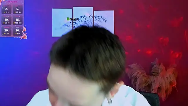 Snapshot of emi_fade chatting on 02-09-26, 02:10 emi fade online show from 02-09-26, 02:10