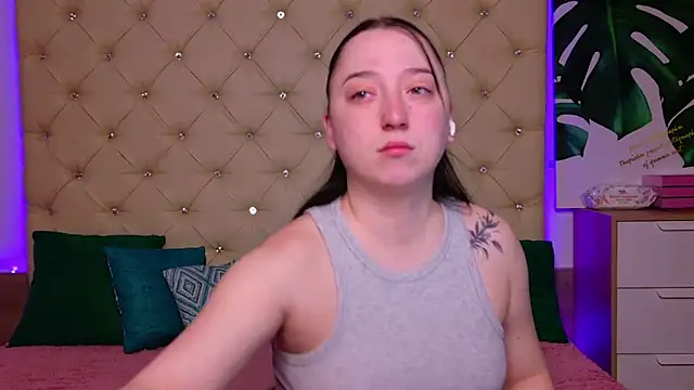 AwaMax online show from 02-27-26, 05:51