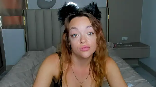 stellaa quenn online show from 03-08-26, 02:15