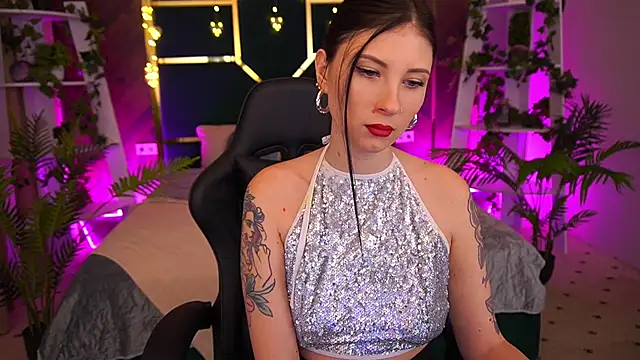 LunaaMay online show from 02-13-26, 10:44