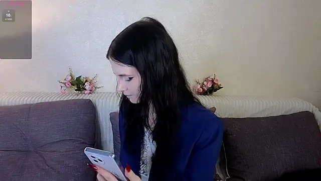 Snapshot of Glow_hollow chatting on 03-12-26, 04:29 Glow hollow online show from 03-12-26, 04:29