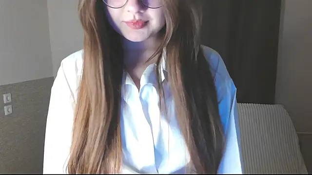 GloriaWalkerJr online show from 03-16-26, 03:05