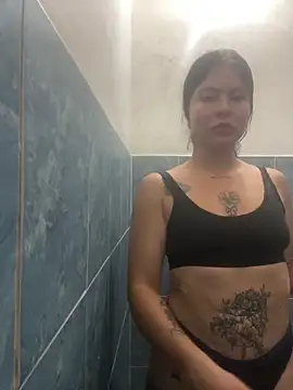 Scarlet Rosexx online show from 05-13-26, 04:43