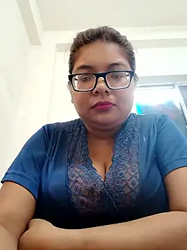 Elie Hallway online show from 04-06-26, 05:30