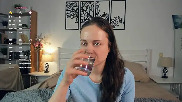 Snapshot of MalvinaTrafford chatting on 02-22-26, 09:13 MalvinaTrafford online show from 02-22-26, 09:13