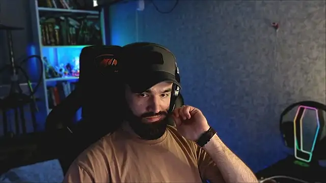  Mostly  online show from 03-07-26, 04:48