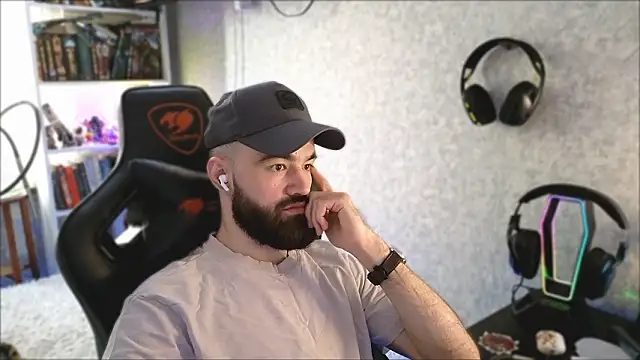  Mostly  online show from 03-11-26, 05:02