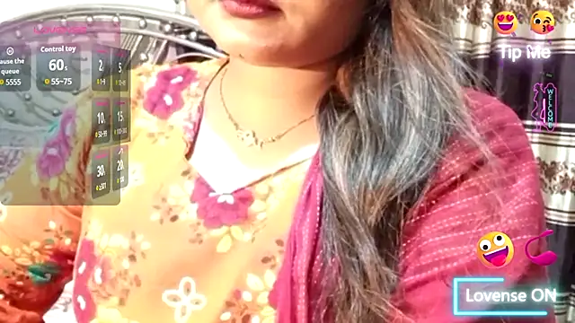 Snapshot of Nusrat_Faria chatting on 07-15-26, 10:04 Nusrat Faria online show from 07-15-26, 10:04