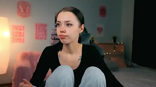 Vexnexe online show from 02-13-26, 06:48