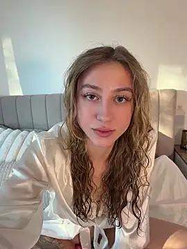 romyxxs online show from 04-14-26, 05:19