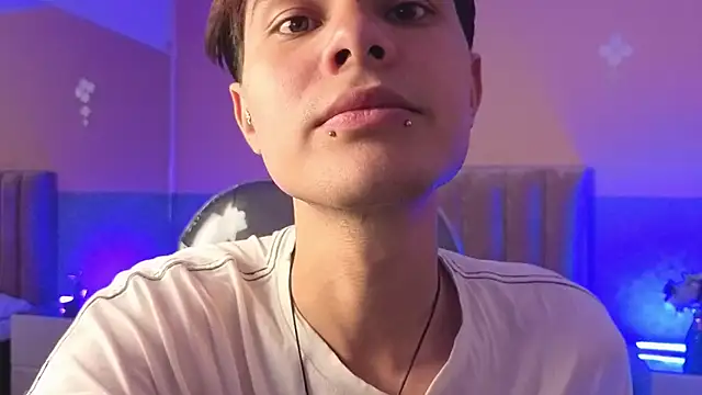 Derek Sinn online show from 04-28-26, 08:14