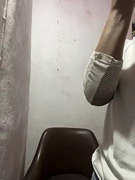 Snapshot of Samantha_rousse28 chatting on 03-06-26, 10:01 Samantha rousse28 online show from 03-06-26, 10:01