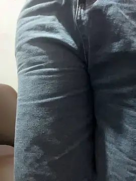 Snapshot of Samantha_rousse28 chatting on 03-10-26, 11:04 Samantha rousse28 online show from 03-10-26, 11:04