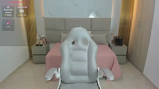 Nasira sultan online show from 04-21-26, 02:15