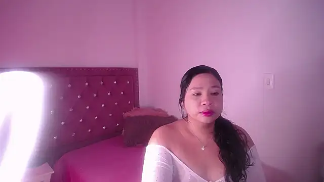 miafuegolatino online show from 06-12-26, 03:05