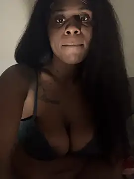 Snapshot of juicyexotic chatting on 02-09-26, 02:43 juicyexotic online show from 02-09-26, 02:43