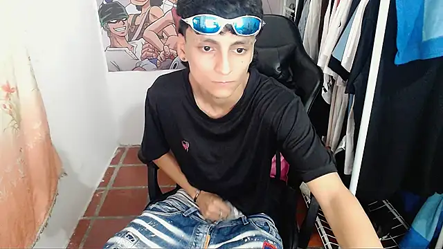 BOY 0914 online show from 03-11-26, 05:46