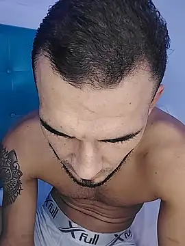 junior men22 online show from 03-08-26, 04:55