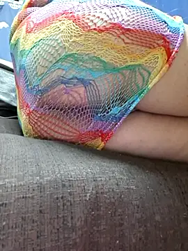 Snapshot of tuhardsexy chatting on 02-10-26, 04:27 tuhardsexy online show from 02-10-26, 04:27