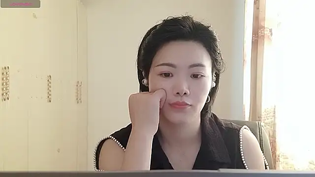Nikishine online show from 06-18-26, 06:24