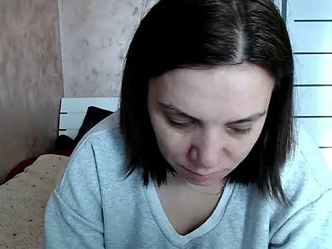 Snapshot of LorraGrey chatting on 03-04-26, 06:41 LorraGrey online show from 03-04-26, 06:41