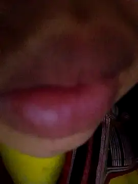 Snapshot of Jyllyy chatting on 03-20-26, 02:49 Jyllyy online show from 03-20-26, 02:49