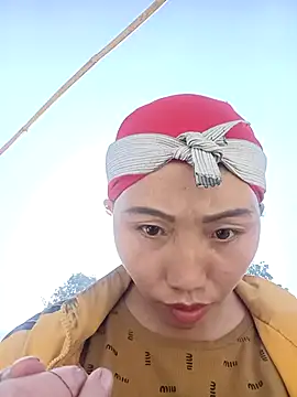 hot-luna- online show from 02-05-26, 07:35