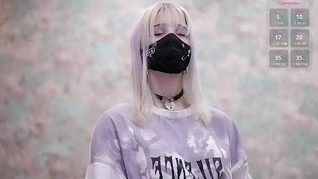 Yunakiss online show from 02-24-26, 07:34