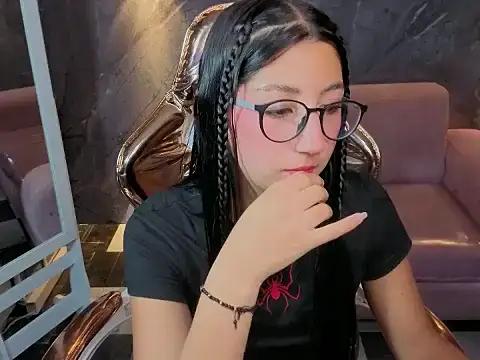 Sophie jones b online show from 02-04-26, 12:44