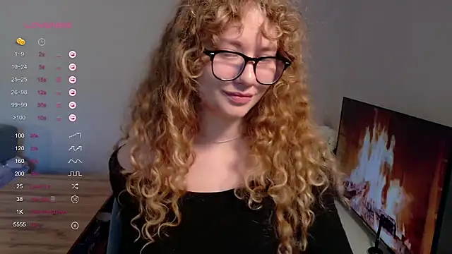 Milounee online show from 05-17-26, 08:34