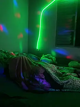 Snapshot of Casal_Sapekinha01 chatting on 02-03-26, 07:57 Casal Sapekinha01 online show from 02-03-26, 07:57