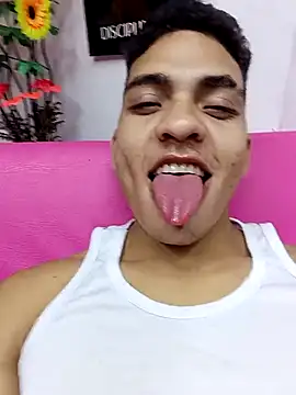 NikoHot anatole online show from 04-15-26, 09:04