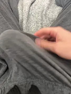 Snapshot of watxhe chatting on 03-01-26, 12:40 watxhe online show from 03-01-26, 12:40