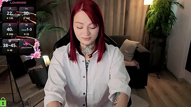 NicolBlow online show from 03-04-26, 08:42