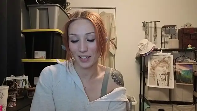 ThornsandHoney online show from 05-18-26, 05:57