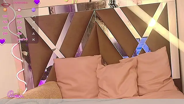 ZAYRA TAY online show from 02-01-26, 03:16